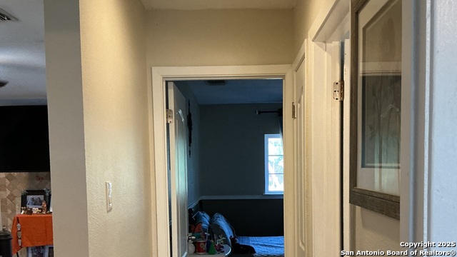 Image 12 of 40 For 2335 Oriley