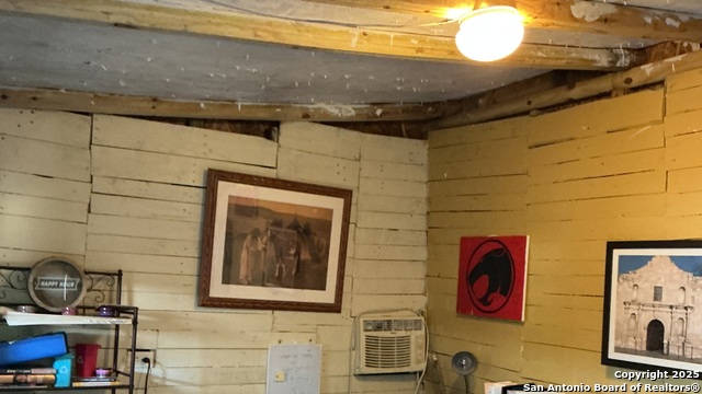 Image 39 of 40 For 2335 Oriley