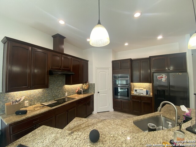 Image 18 of 47 For 3731 Flyn Y