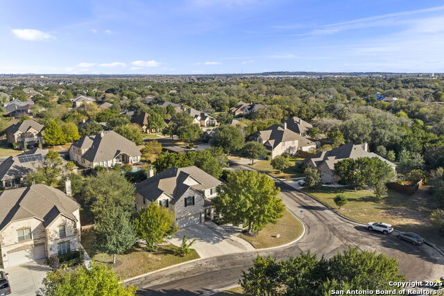 Image 13 of 68 For 9706 Rosemire Way