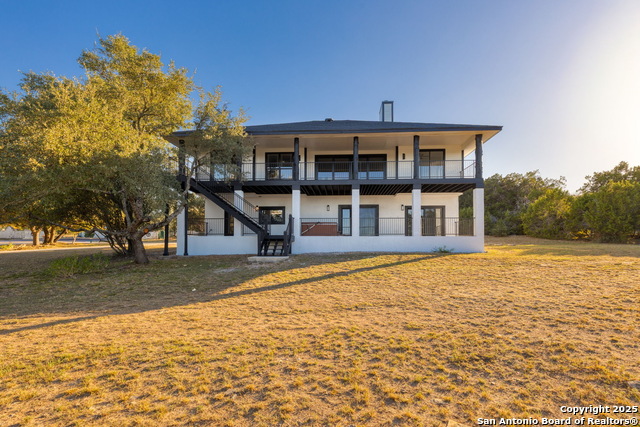 Image 10 of 62 For 141 Oak Shores