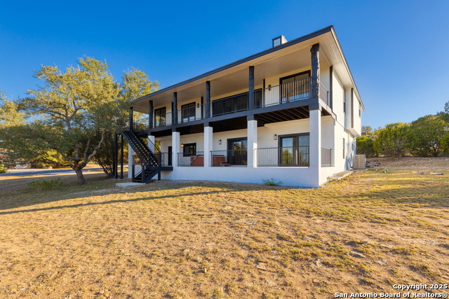 Image 12 of 62 For 141 Oak Shores