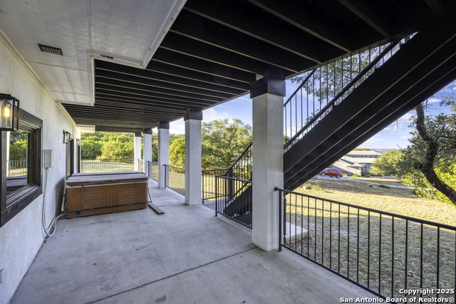 Image 21 of 62 For 141 Oak Shores