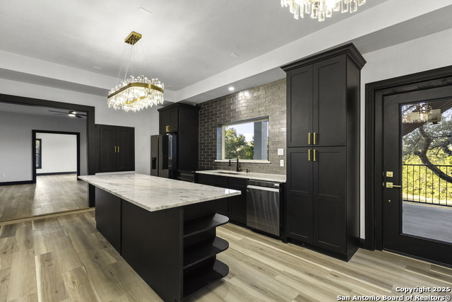 Image 35 of 62 For 141 Oak Shores