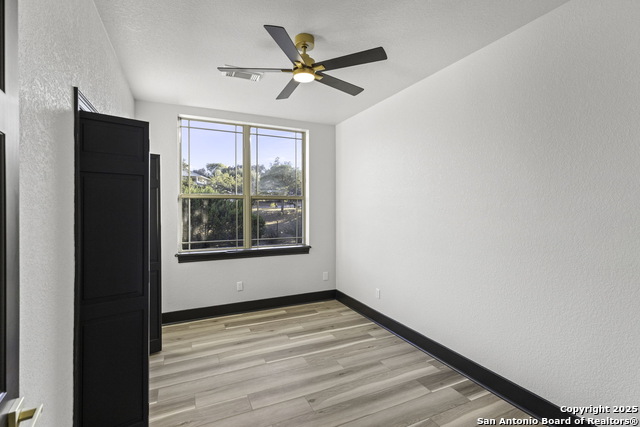 Image 44 of 62 For 141 Oak Shores