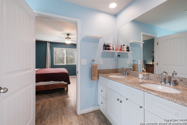 Image 14 of 24 For 10311 Relic Oaks