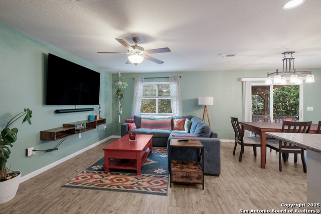 Image 18 of 24 For 10311 Relic Oaks