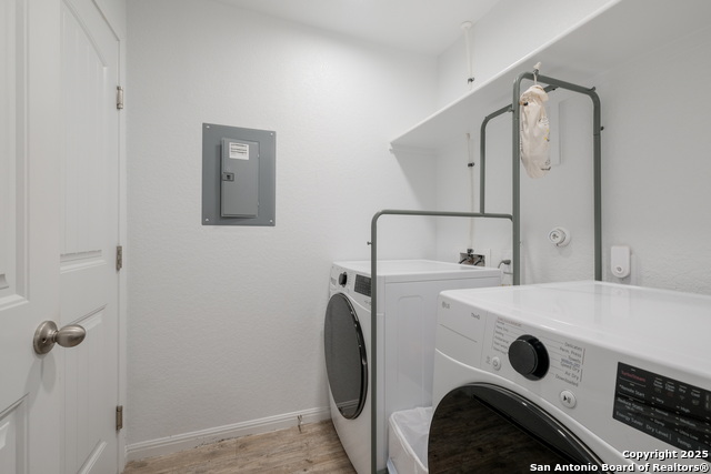 Image 20 of 24 For 10311 Relic Oaks