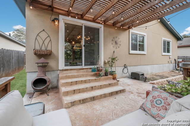 Image 23 of 24 For 10311 Relic Oaks