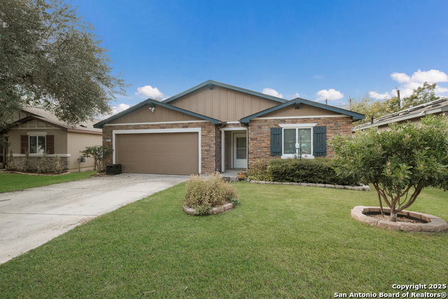 Image 3 of 24 For 10311 Relic Oaks