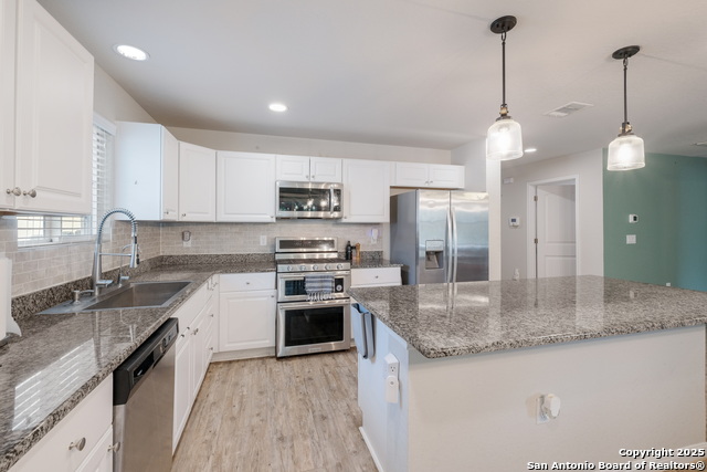 Image 4 of 24 For 10311 Relic Oaks