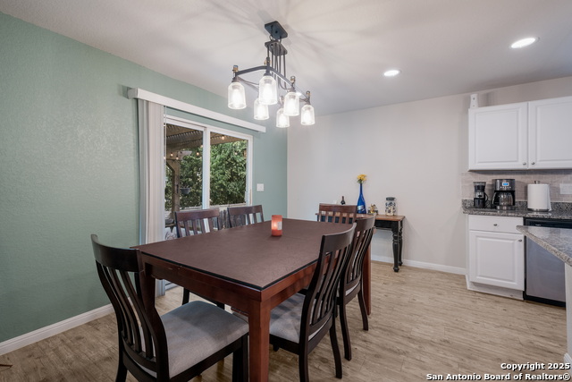 Image 6 of 24 For 10311 Relic Oaks