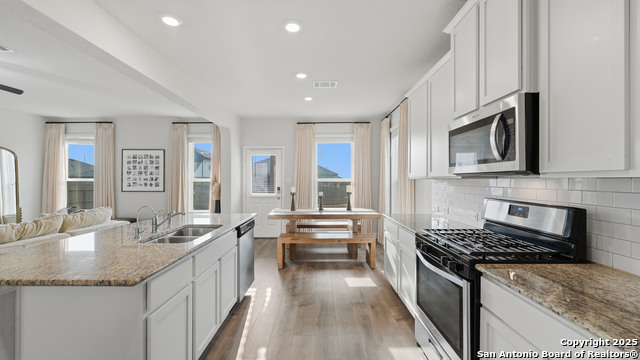 Image 14 of 47 For 117 Sailors Way