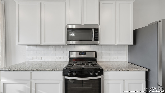 Image 16 of 47 For 117 Sailors Way