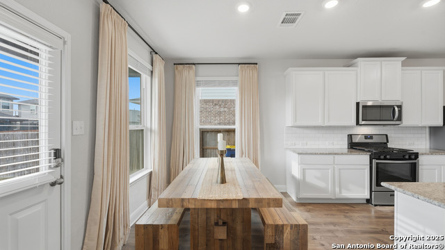 Image 24 of 47 For 117 Sailors Way