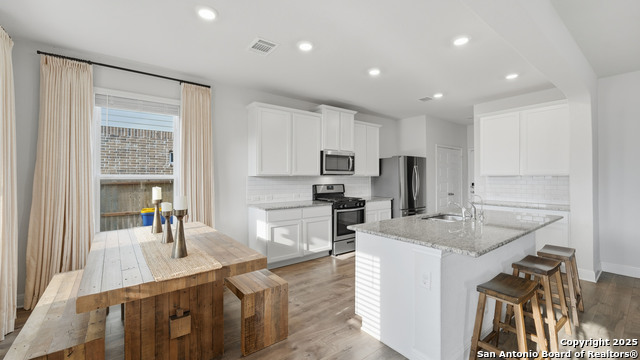 Image 25 of 47 For 117 Sailors Way