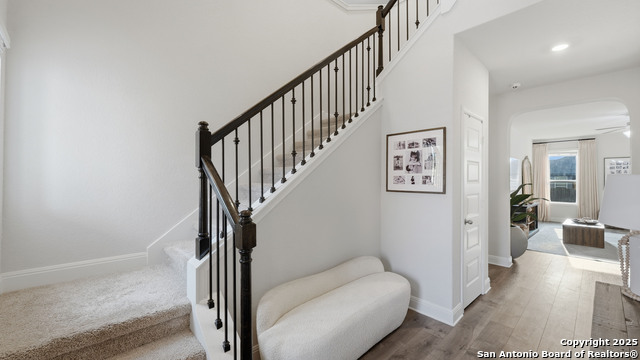 Image 3 of 47 For 117 Sailors Way