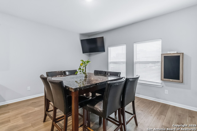 Image 14 of 31 For 9315 Bennett Forest