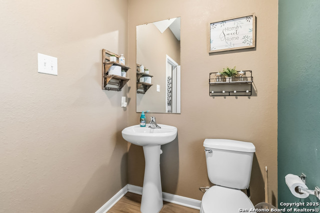 Image 17 of 31 For 9315 Bennett Forest