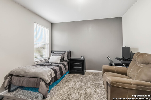 Image 26 of 31 For 9315 Bennett Forest