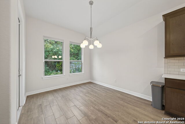 Image 13 of 39 For 123 Low Meadow