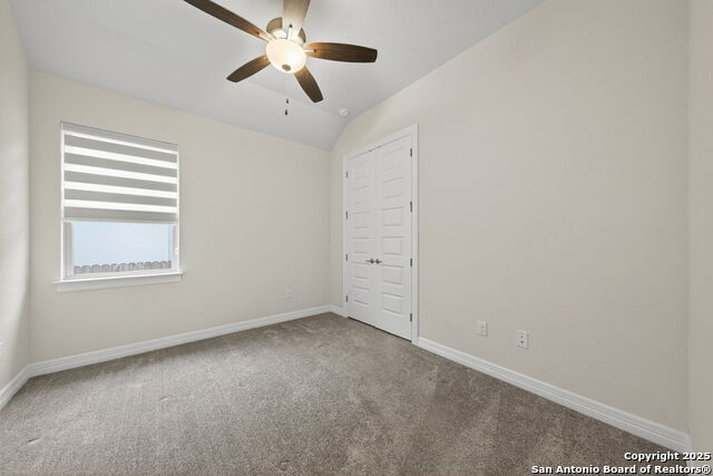 Image 21 of 39 For 123 Low Meadow