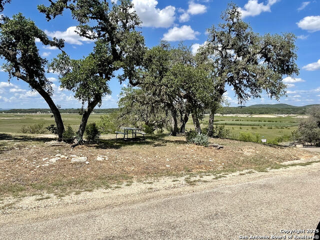 Image 27 of 28 For Lot 22 Pr 1507