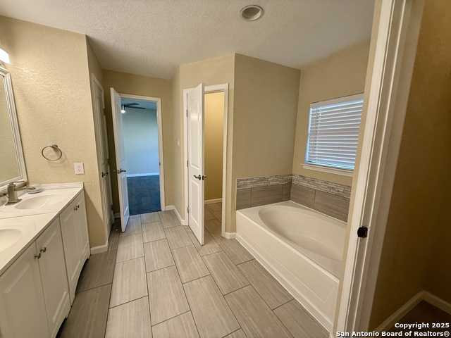 Image 12 of 21 For 8603 Ridge Flower