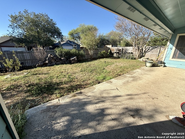 Image 20 of 21 For 8603 Ridge Flower