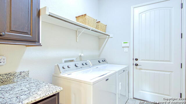 Image 29 of 50 For 909 Adriatic