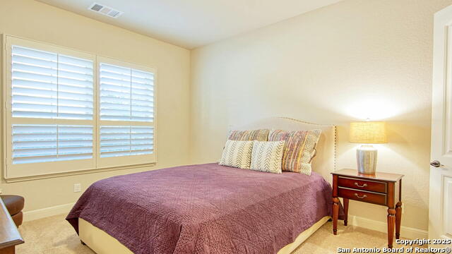 Image 30 of 50 For 909 Adriatic