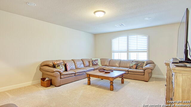 Image 36 of 50 For 909 Adriatic