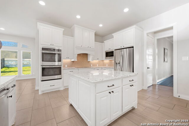 Image 8 of 24 For 917 Coolabah