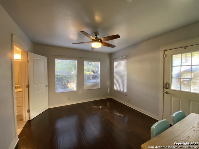 Image 11 of 21 For 135 Panama  