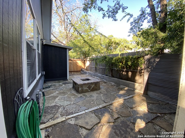 Image 21 of 21 For 135 Panama  