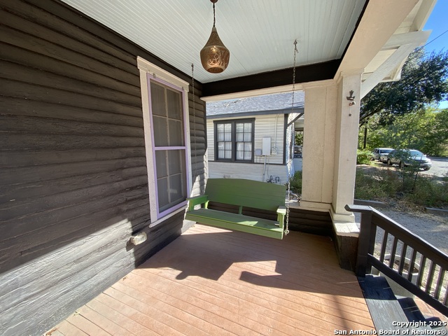 Image 3 of 21 For 135 Panama  