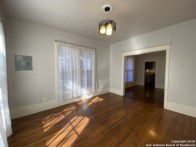 Image 4 of 21 For 135 Panama  