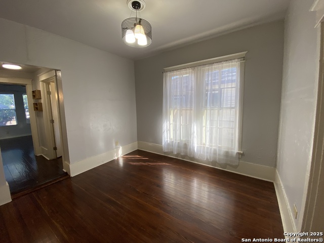 Image 8 of 21 For 135 Panama  