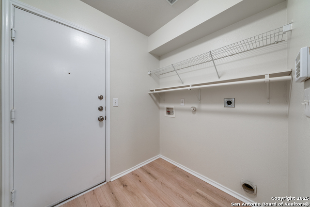 Image 21 of 26 For 9118 Granberry Pass