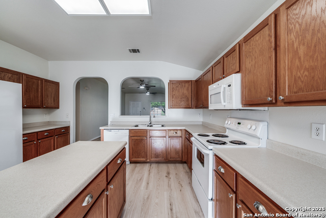 Image 6 of 26 For 9118 Granberry Pass