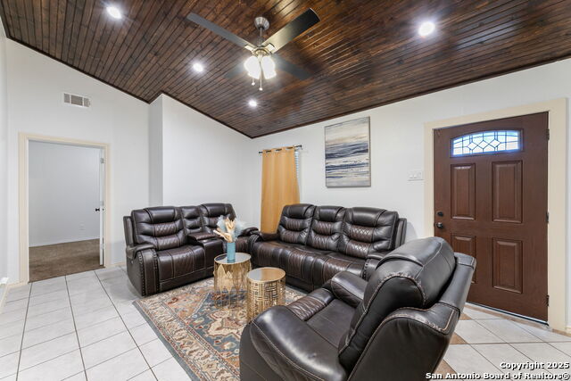 Image 5 of 34 For 507 Lovera