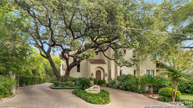 Details for 205 Hubbard 2, San Antonio, TX 78209