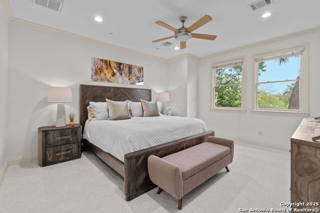 Image 20 of 35 For 205 Hubbard  2