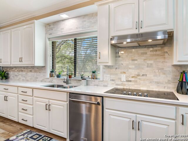 Image 22 of 52 For 101 Hunters Glen Dr