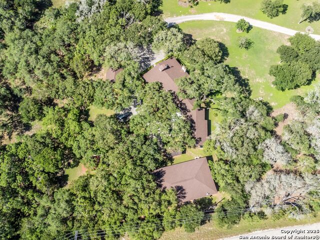 Image 32 of 52 For 101 Hunters Glen Dr