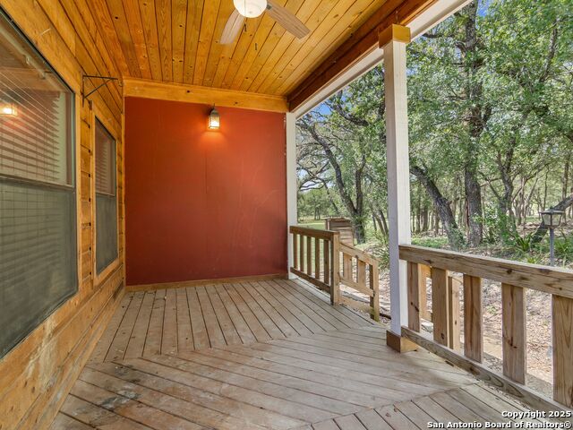 Image 40 of 52 For 101 Hunters Glen Dr