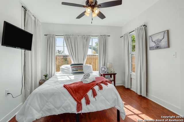 Listing photo id 19 for 569 Wright  