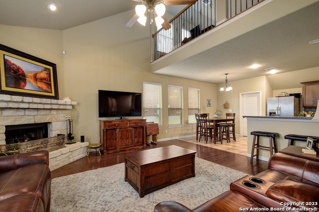 Image 8 of 28 For 1435 Sparrow Song