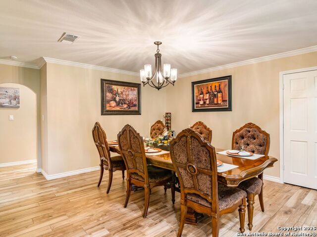 Image 13 of 52 For 101 Hunters Glen Dr