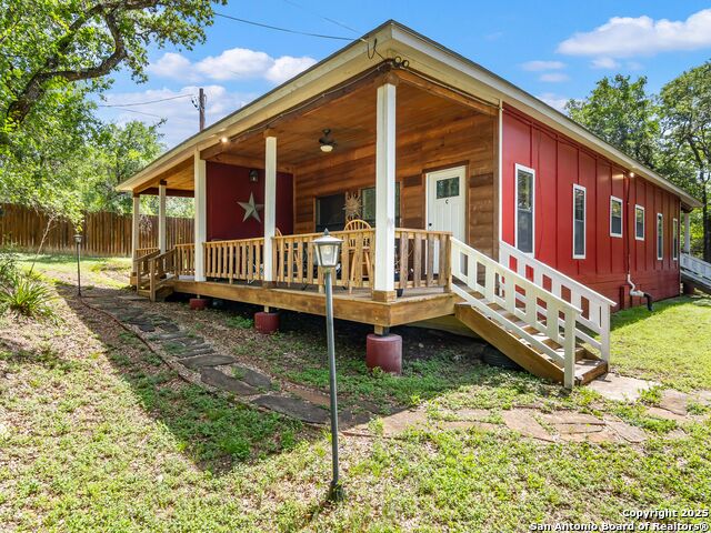 Image 33 of 52 For 101 Hunters Glen Dr